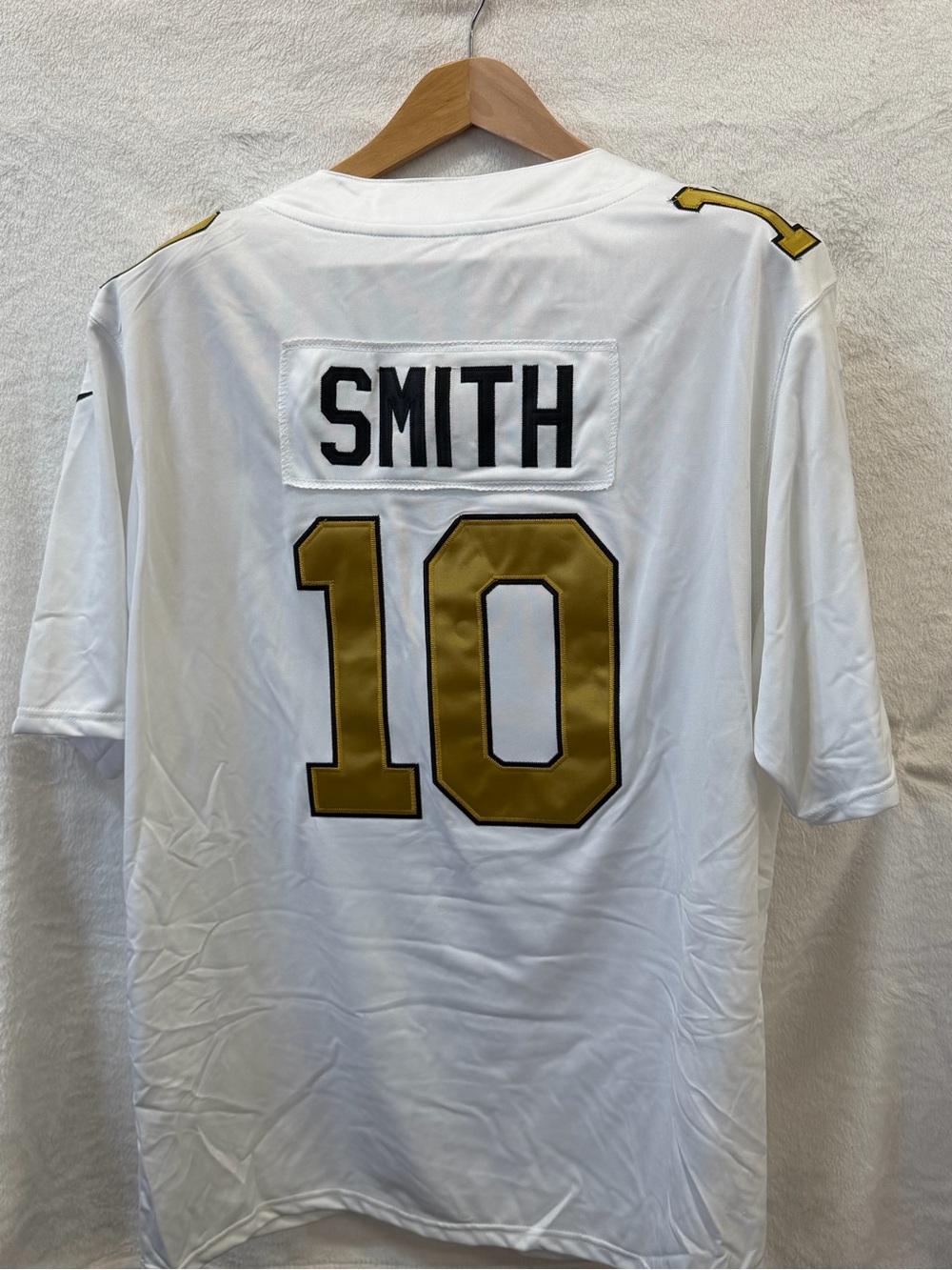 SMITH #10 White & Gold Men's Sports Jersey Shirt